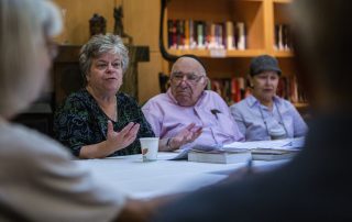 Doreen Alhadeff speaks last year to the Ladino language class at the Summit at First Hill in Seattle. (Steve Ringman:The Seattle Times)